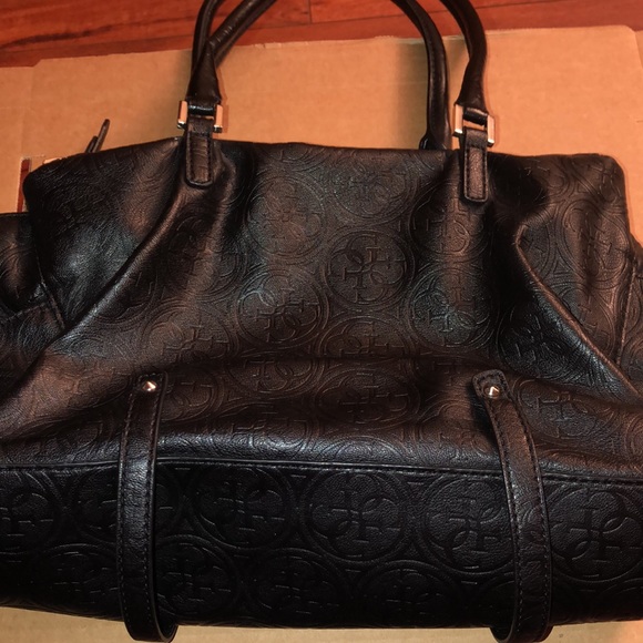 Guess bag - Picture 3 of 16